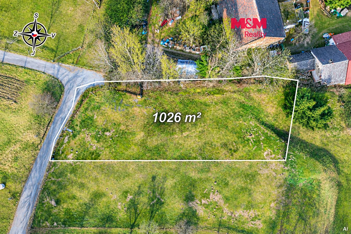 Prodej stavebního pozemku 1026 m²